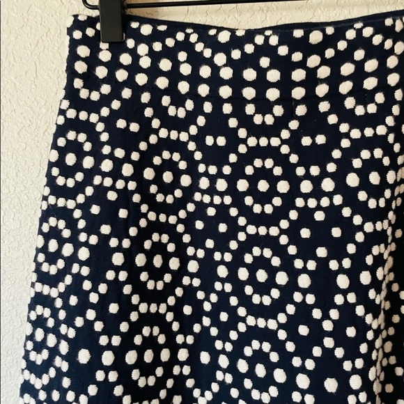 Boden a line navy and white polkadot textured skirt. Free shipping - Picture 8 of 8